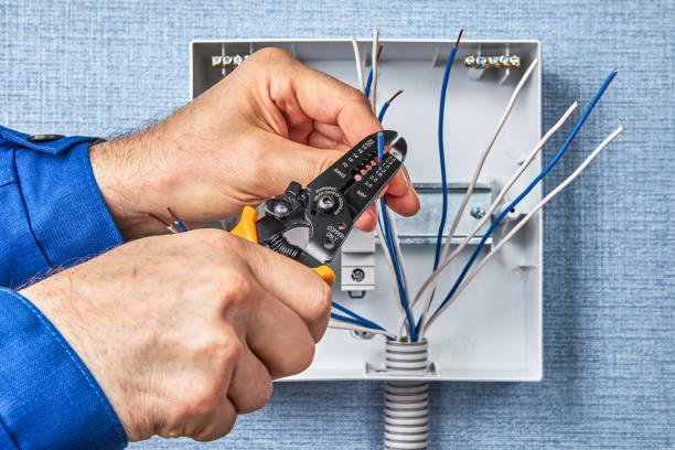 Best Emergency Electrical Repair Services  in Salem Lakes, WI